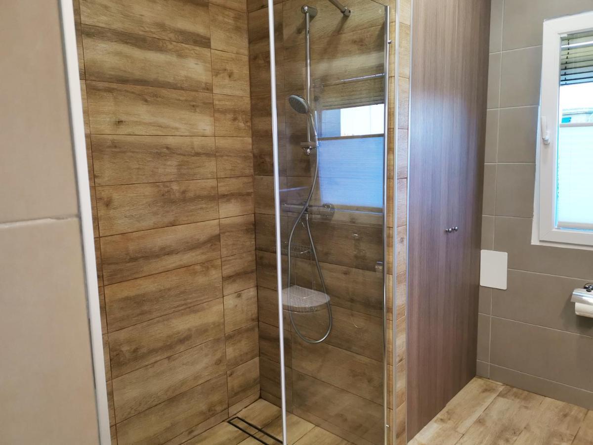 Sunnyspainholidays Apartments Малага Экстерьер фото